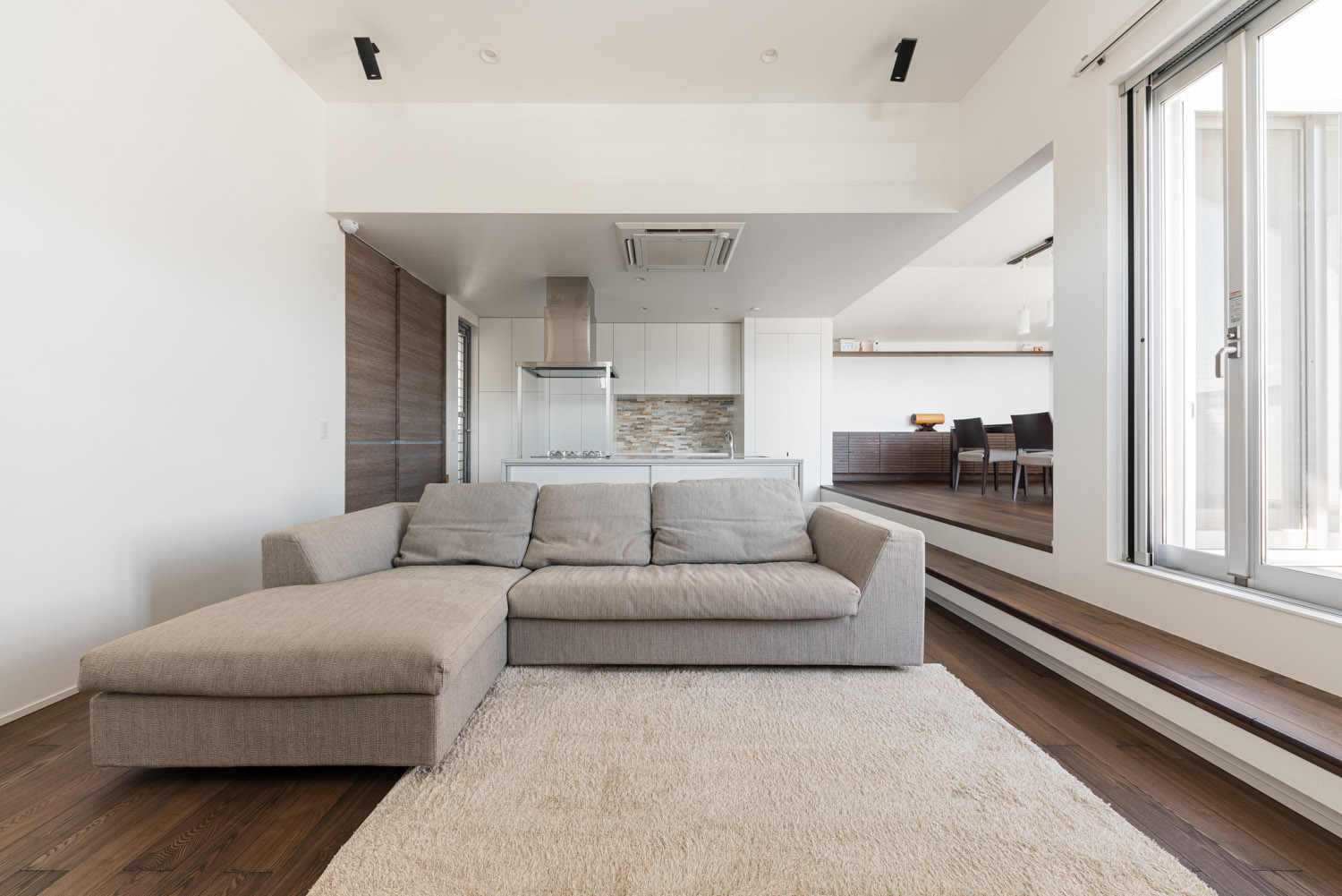 thumbnail01