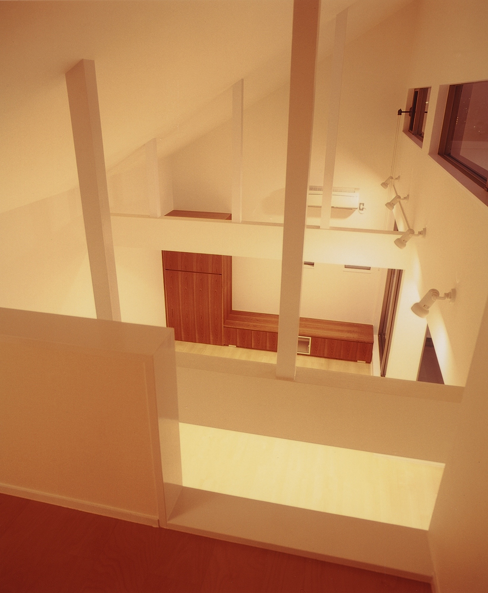 thumbnail01