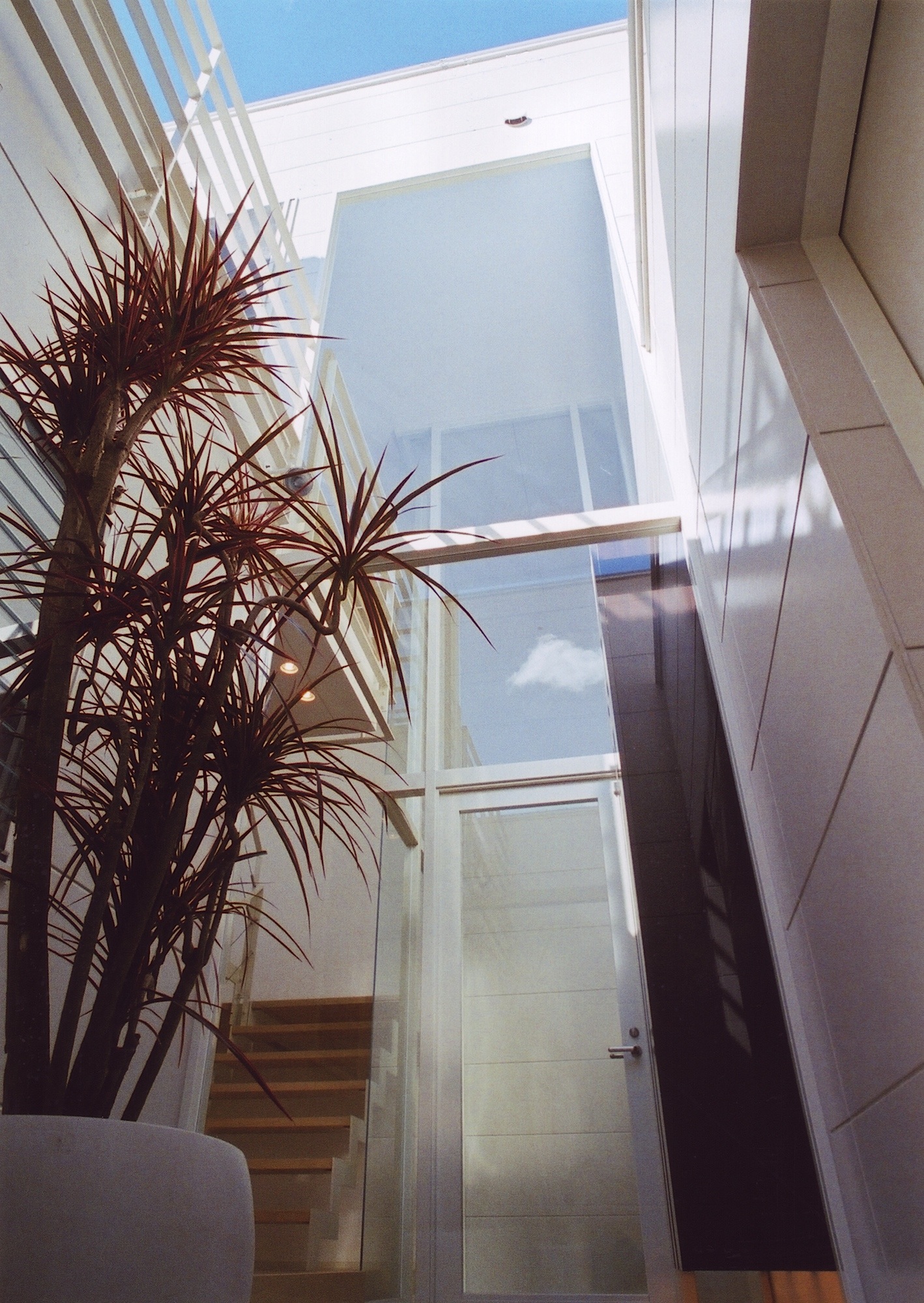 thumbnail01